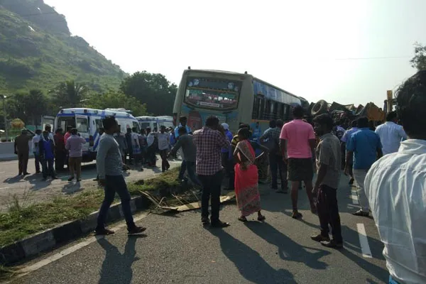 bus accident in vellore